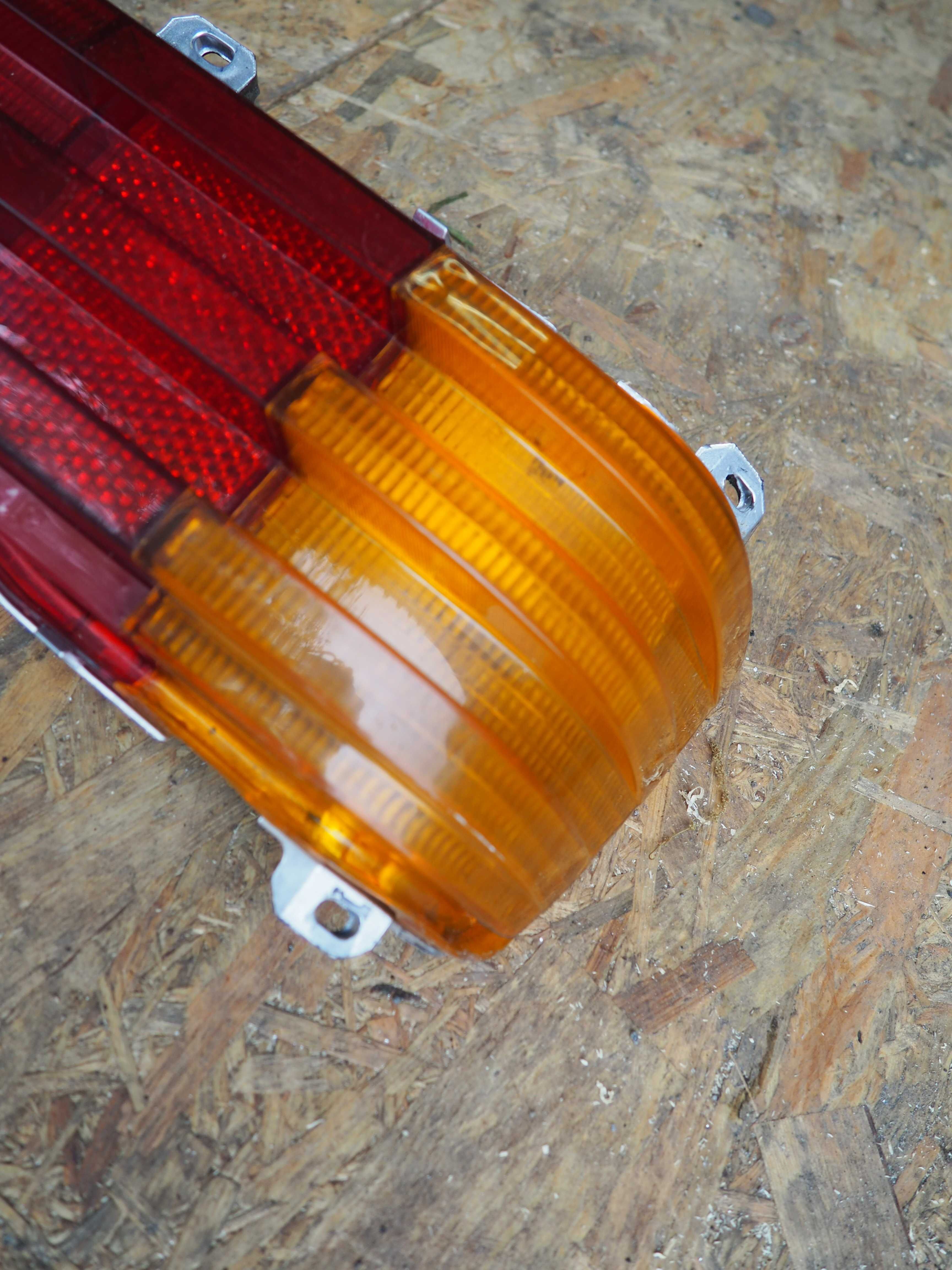 Lampa lewa Prawa mercedes W123 Hella