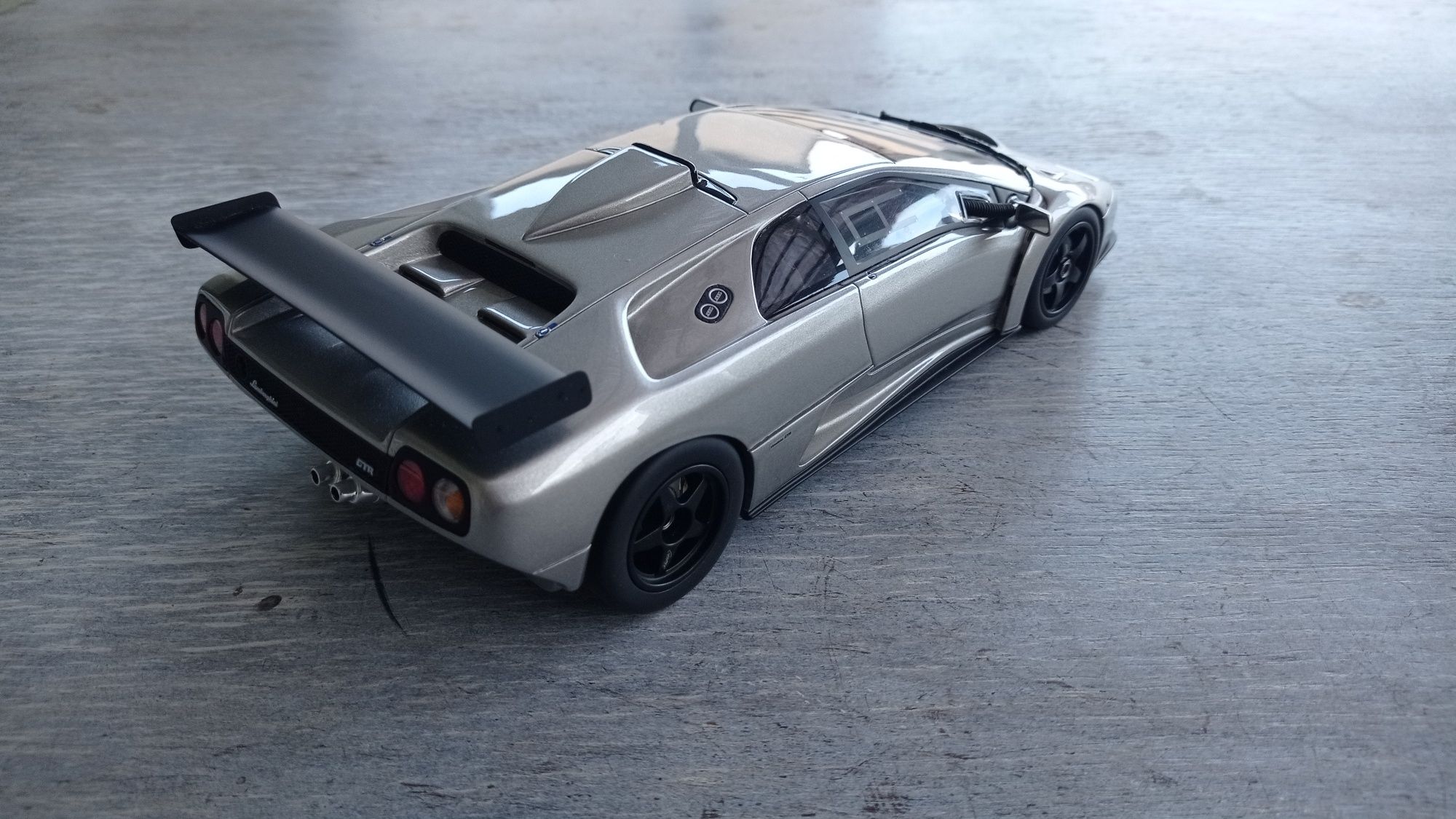 Lamborghini Diablo GTR Kyosho 1:18