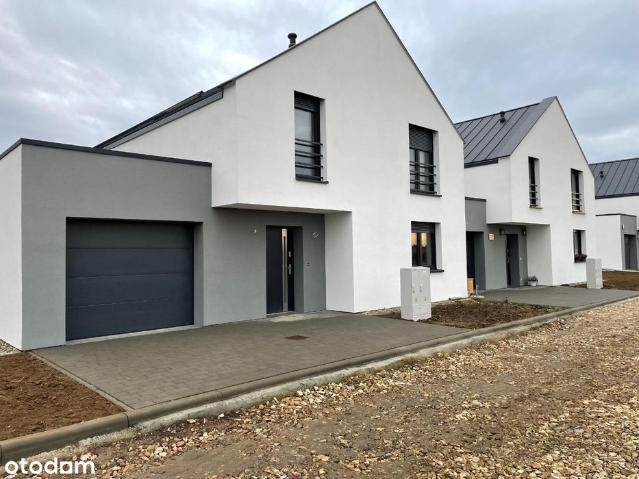 Nowoczesny Dom w Spokojnej okolicy - Osiedle Klonowe