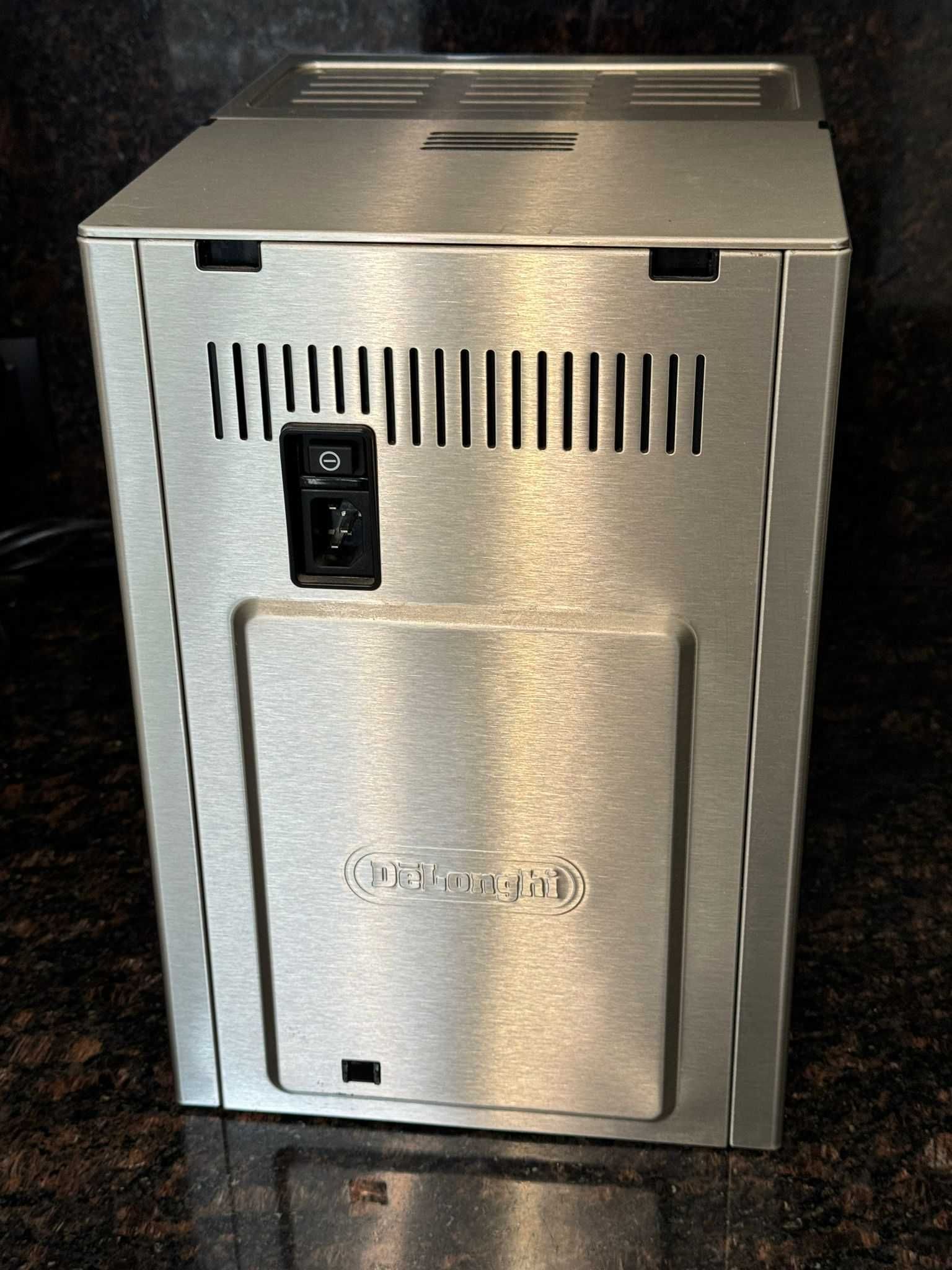 Automatyczny Ekspres do kawy DeLonghi PrimaDonna S DeLuxe ECAM26.455.M