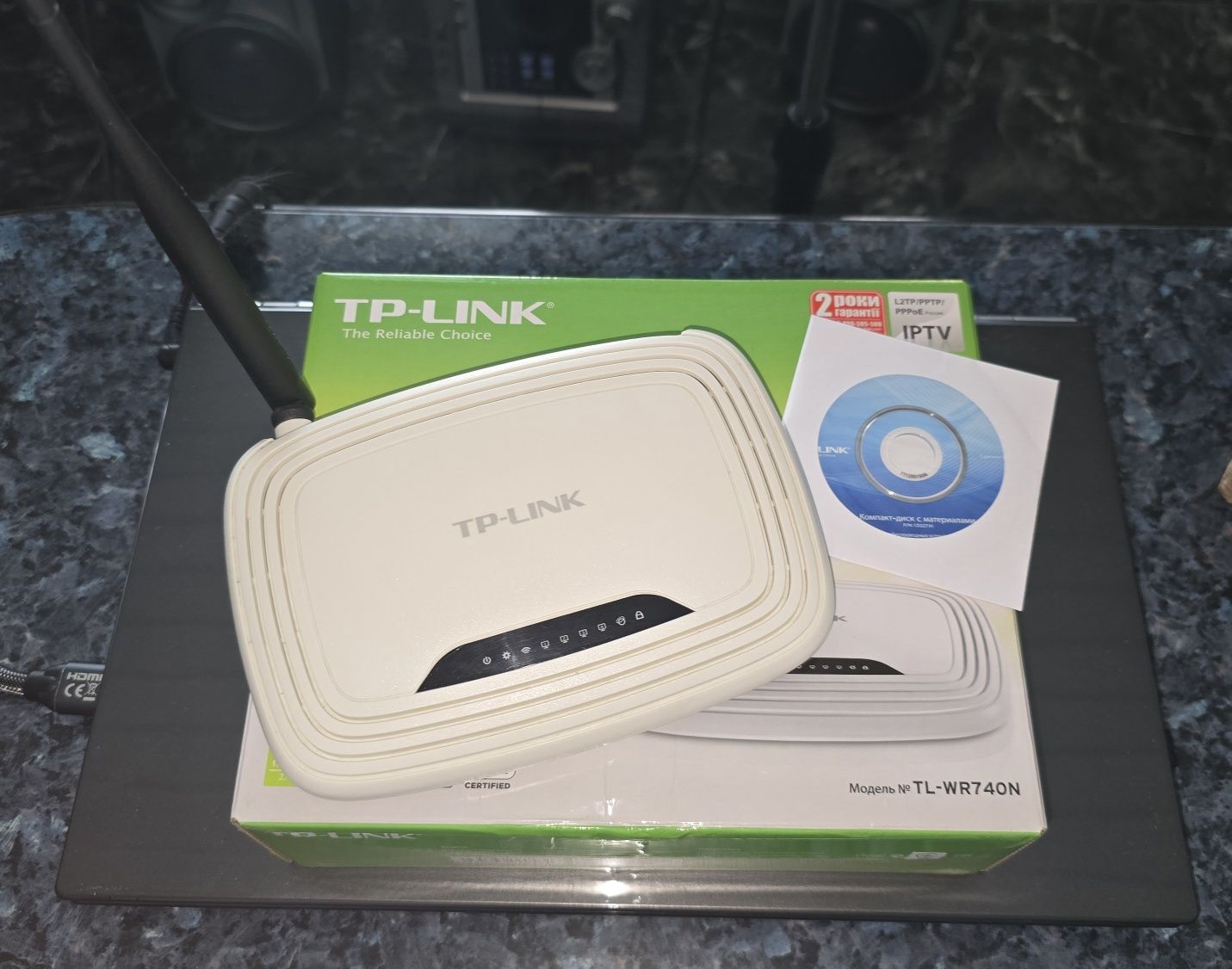 Беспроводной маршрутизатор TP-Link TL-WR740N.