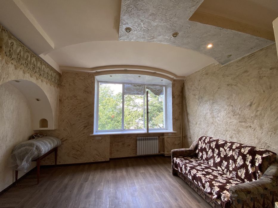 Продажа 1К -27,7 М. метро ХТЗ американка со своим санузлом и кухней