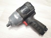Pneumatyczny klucz udarowy DSS 1/2" Superior