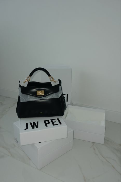 Сумка JW PEI Lucia (чорна) оригінал