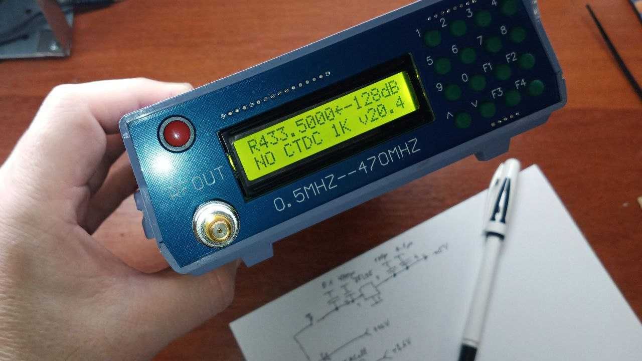 Генератор стандартных сигналов 0.5...470 МГц с аккумуляторами