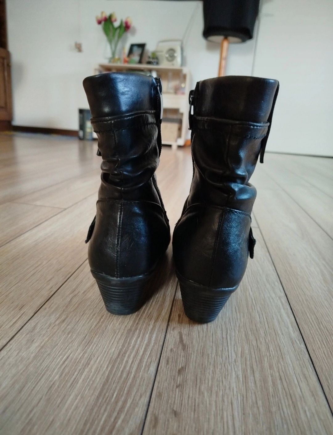 czarne botki kowbojki damskie 38