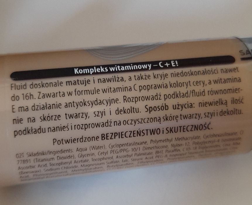 Lirene 205 City Mattpodkład matujący we fluidzie