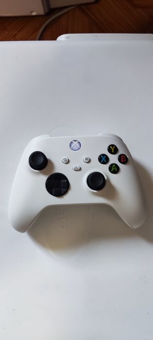 Xbox Series S 512 GB – Estado Impecável + Extras Incluídos