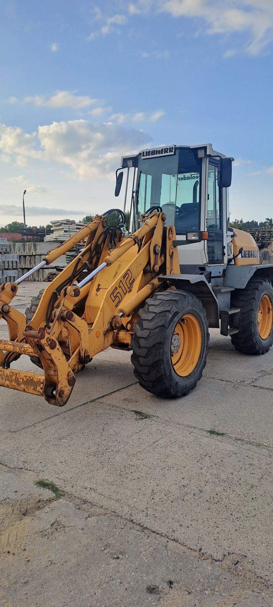 Ładowarka Liebherr L512 nie ładowarka atlas case komatsu jcb manitu