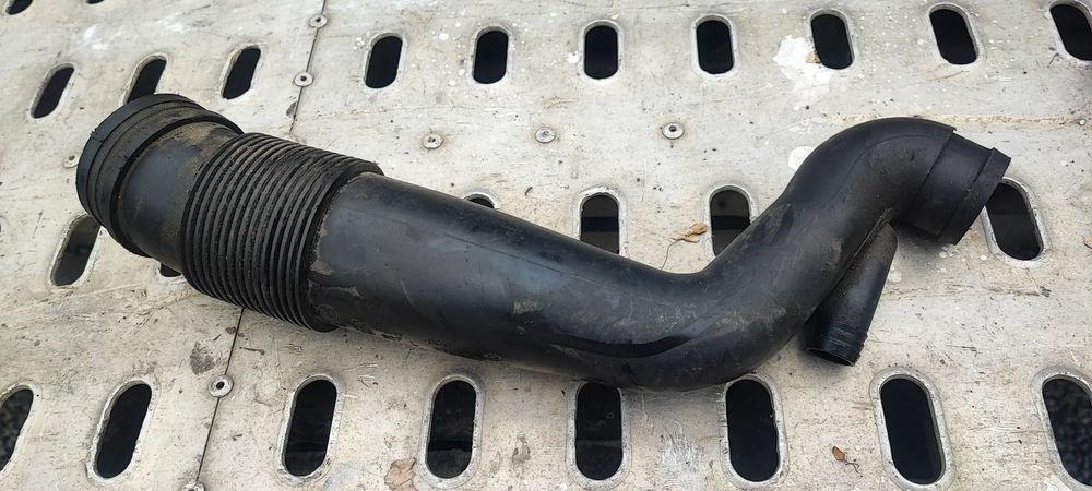 VW T4 1.9 TD ABL PRZEWÓD POWIETRZA RURA WĄŻ DOLOTOWY 028129627L