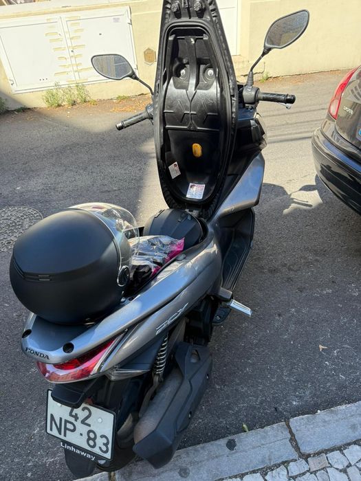 Moto em segunda mão