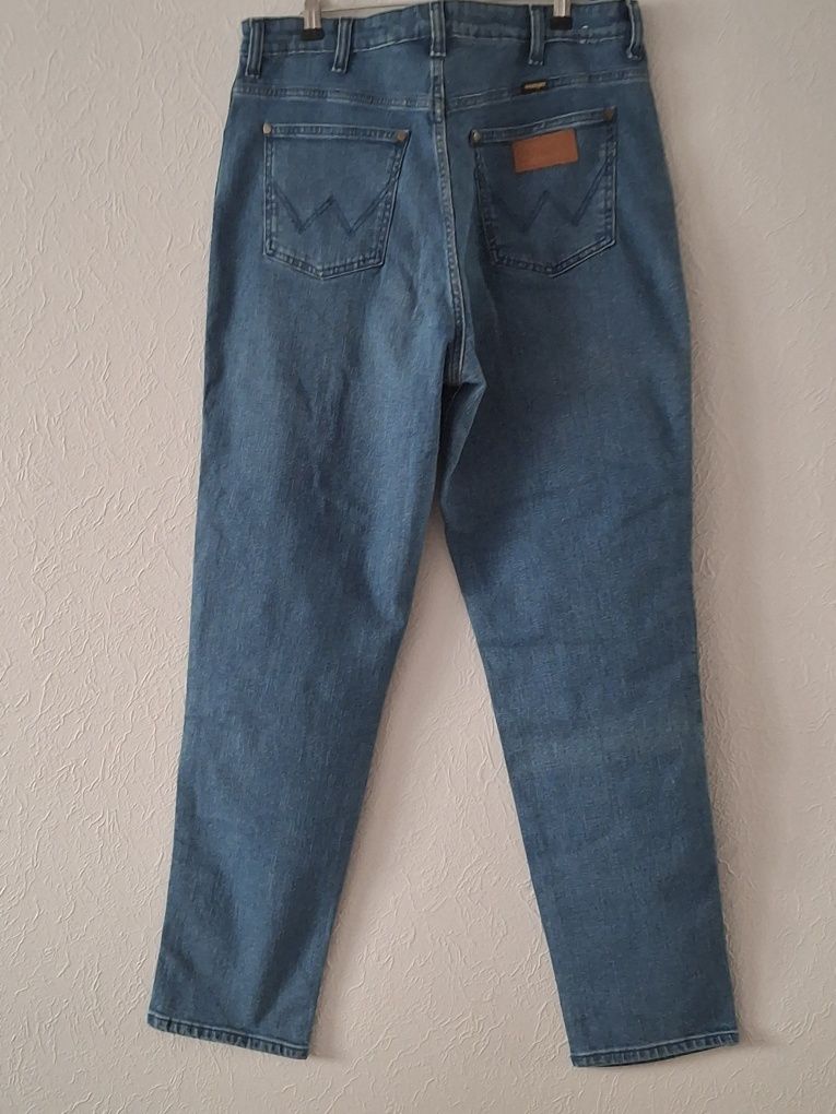 Джинсы женские новые Wrangler W31L44
