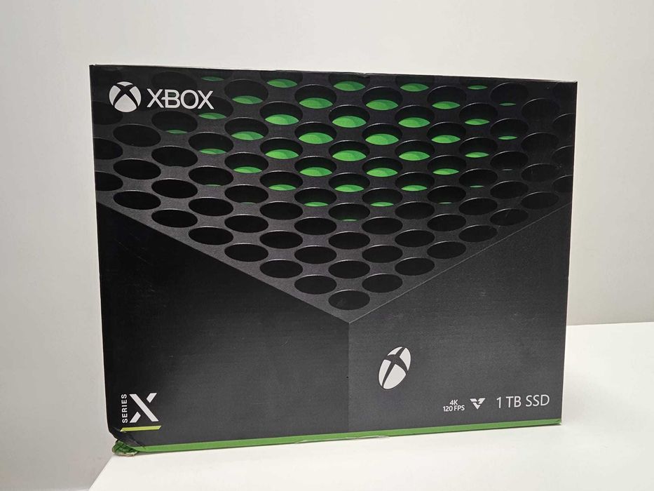 Xbox Series X 1TB – Stan idealny | używany tylko ~50h | 2 pady