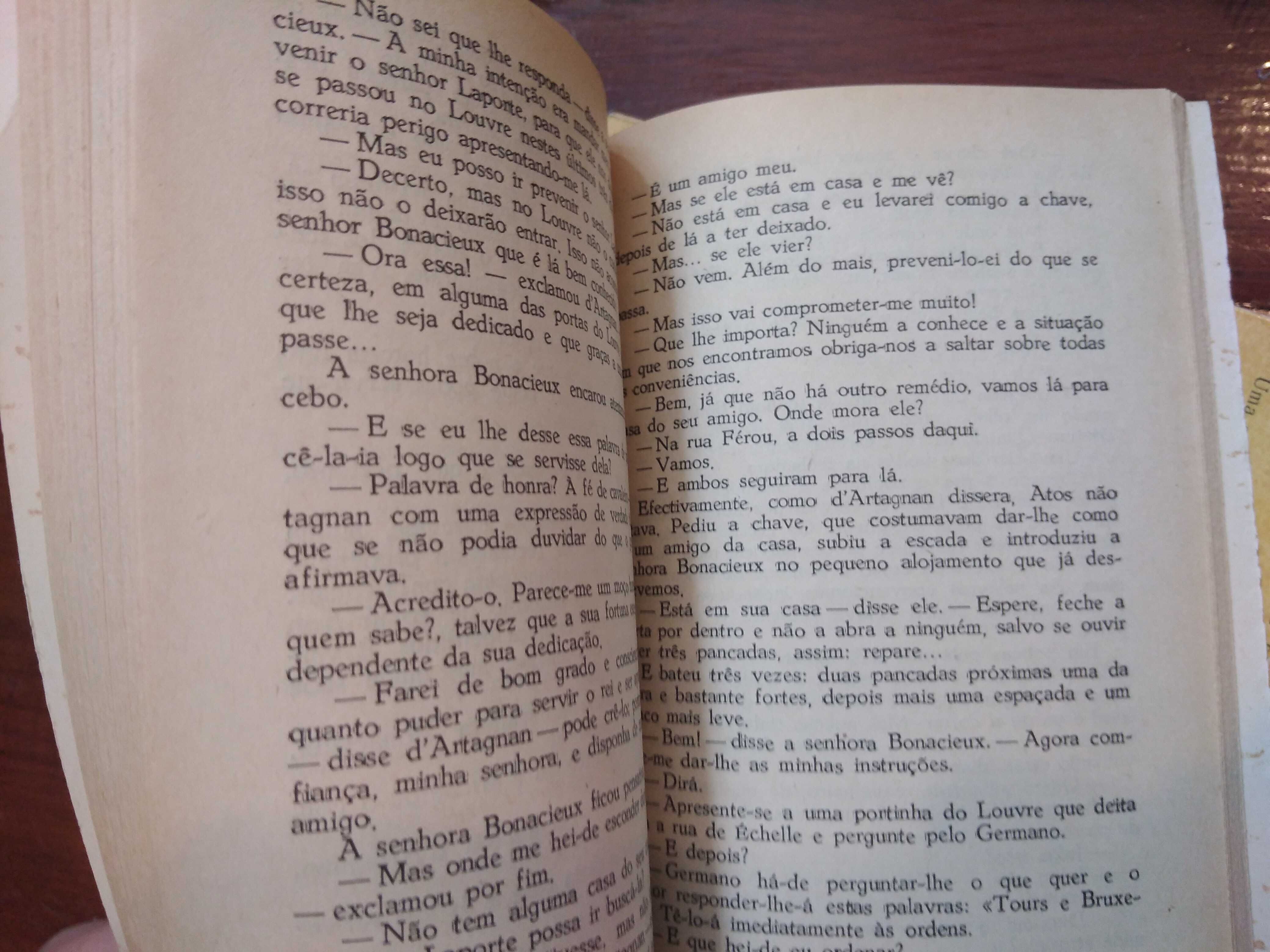 Alexandre Dumas - Os três mosqueteiros (3 vols.)