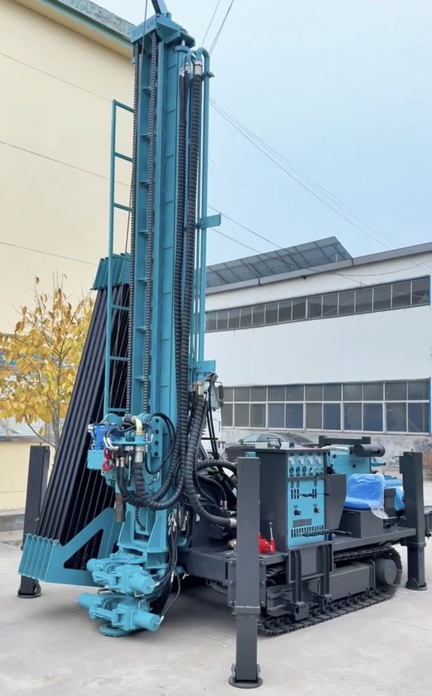 Wiertnica pionowa do 250 m pompa 450/30 lub 1300l-2500 l