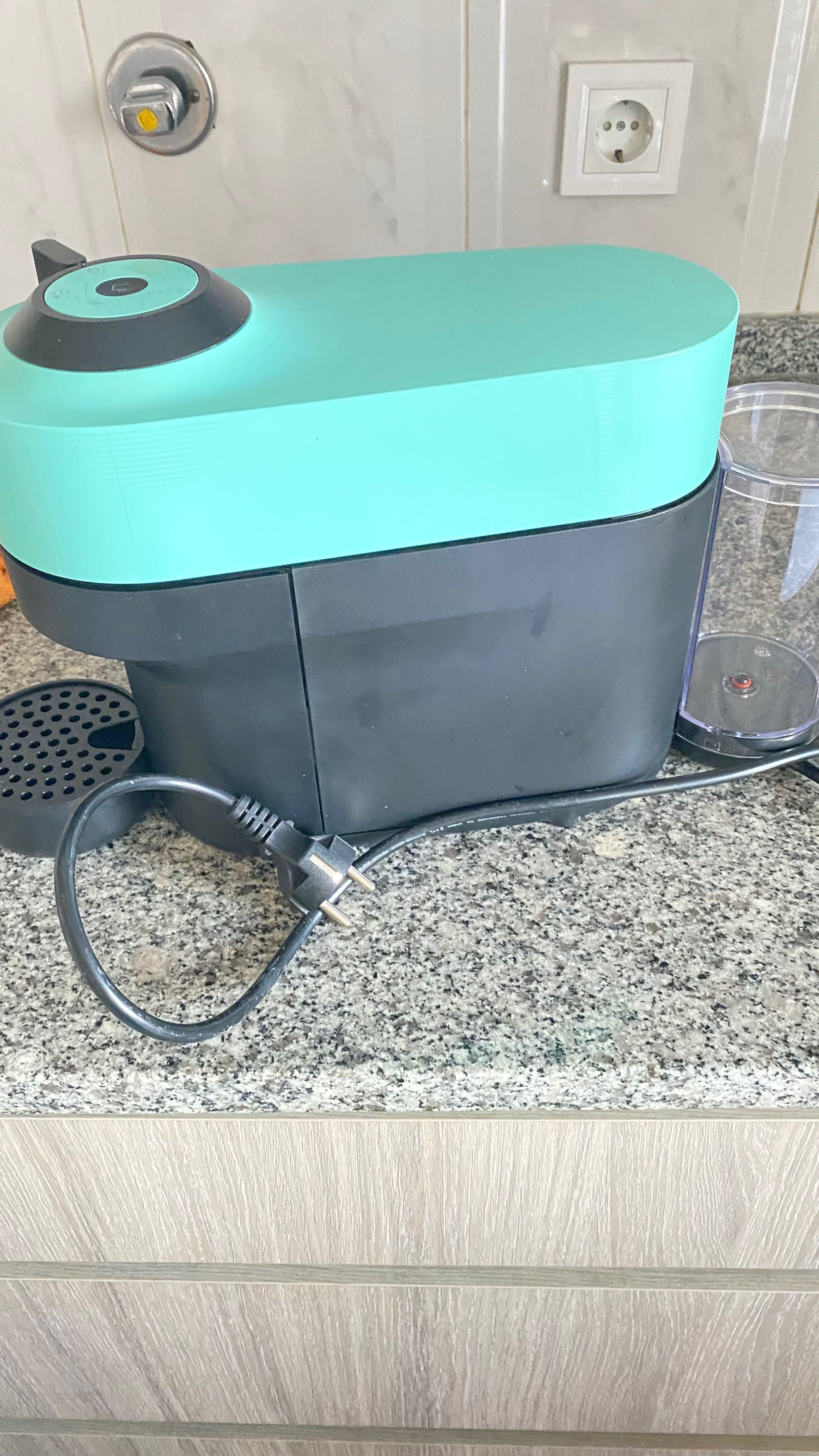 Máquina café Nespresso Vertugo