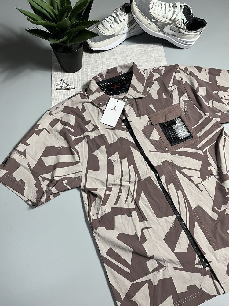 Рубашка Nike Air Jordan J PSG STMT SS SHIRT BROWN DM3108-218