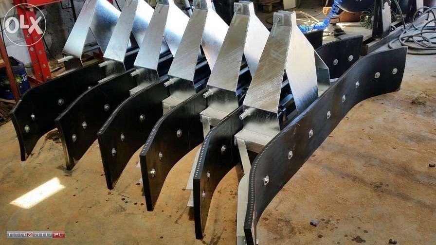 Łyżka spych zgarniacz obornika błota śniegu ziemi gumowa gumowy tuz