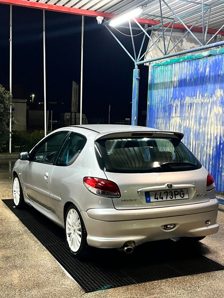 Peugeot 206 GTI 2.0