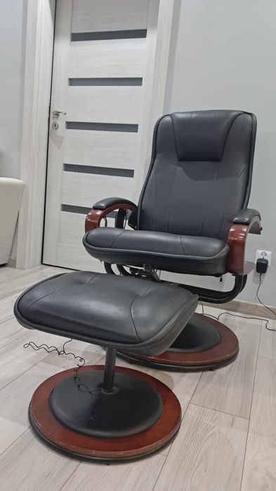 Sprzedam fotel do masarzu z podnuszkiem