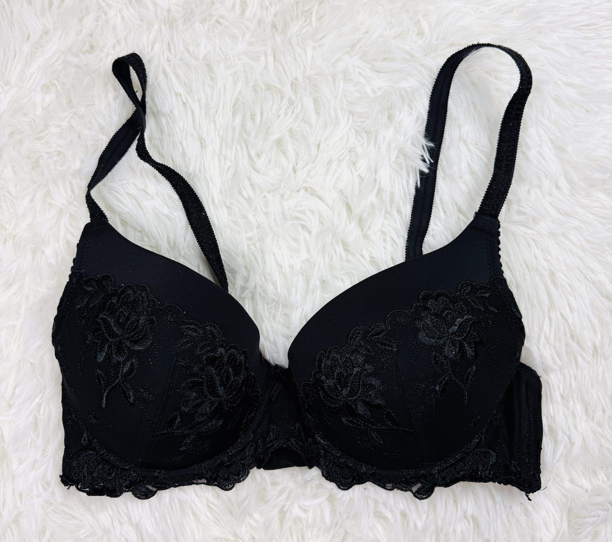 Biustonosz push-up 75C czarny