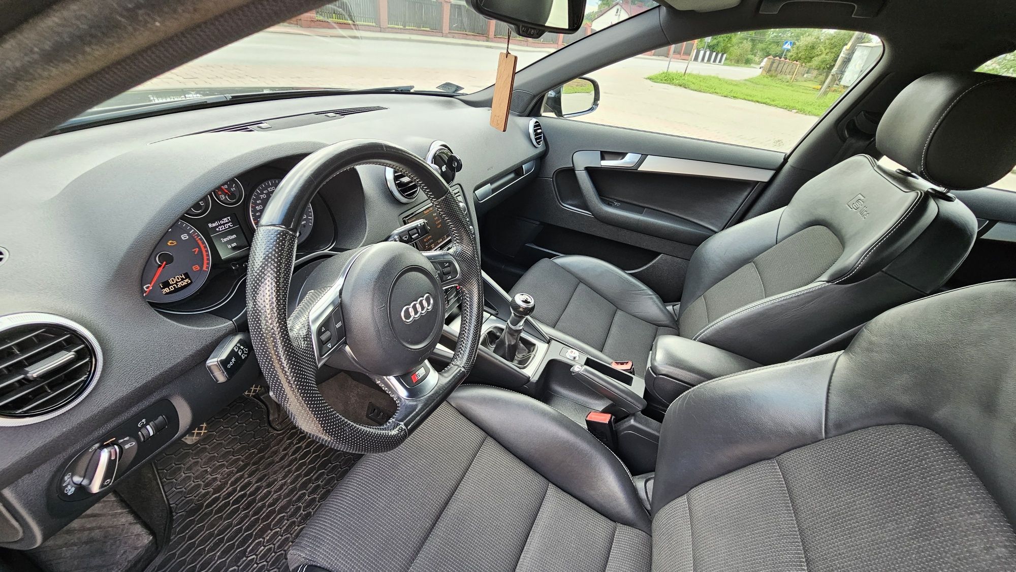 Samochód osobowy Audi A3 8P S line 1.4