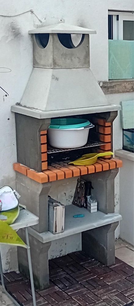 Vendo churrasqueira