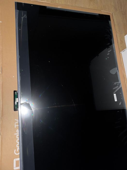 Sprzedaż uszkodzone go telewizora TCL 55C655 55” QLED 4K Google TV