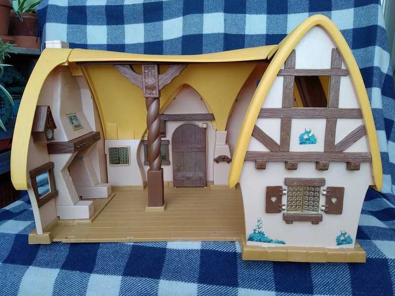 Princesa Disney Branca de neve e casa dos sete anões