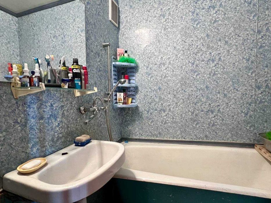 Продам 3-х комнатную квартиру ул. Чумаченка