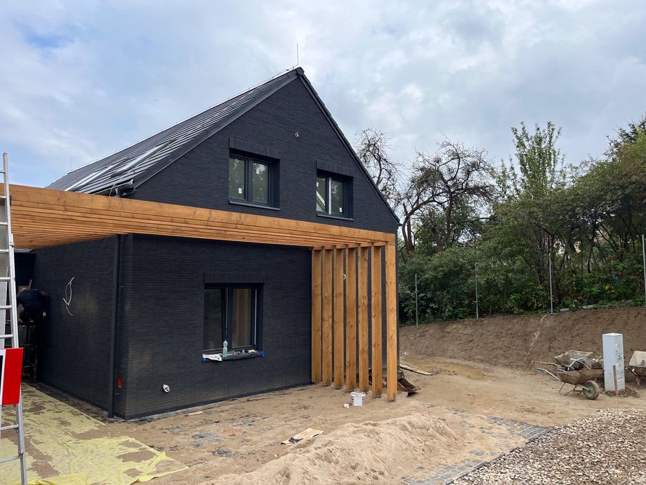 Remonty wykonczenia ocieplenie poddasza Cekolowanie i malowanie