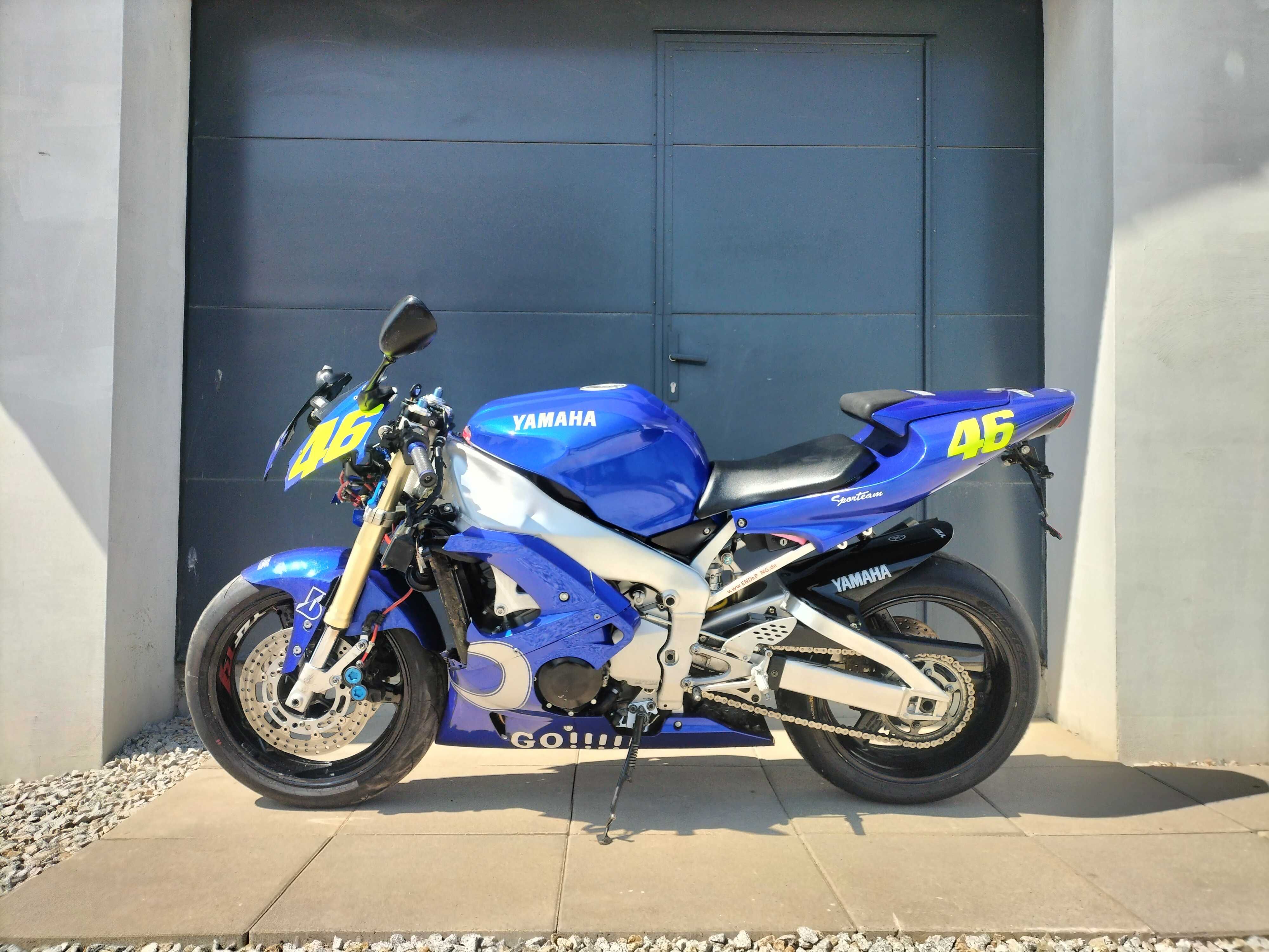 Yamaha YZF R1 RN04