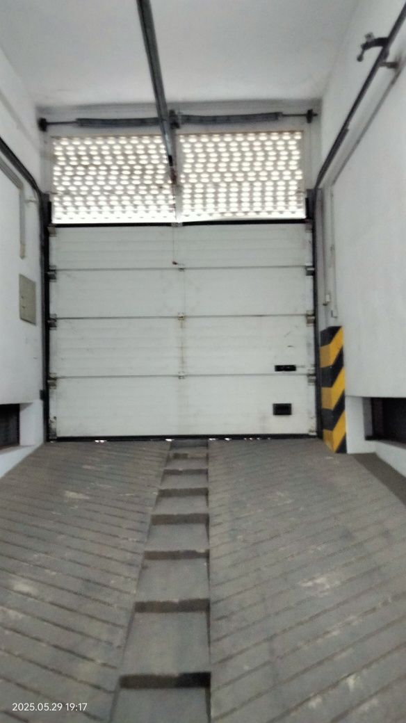 VENDO Garagem Box p 1 carro em condomínio protegido