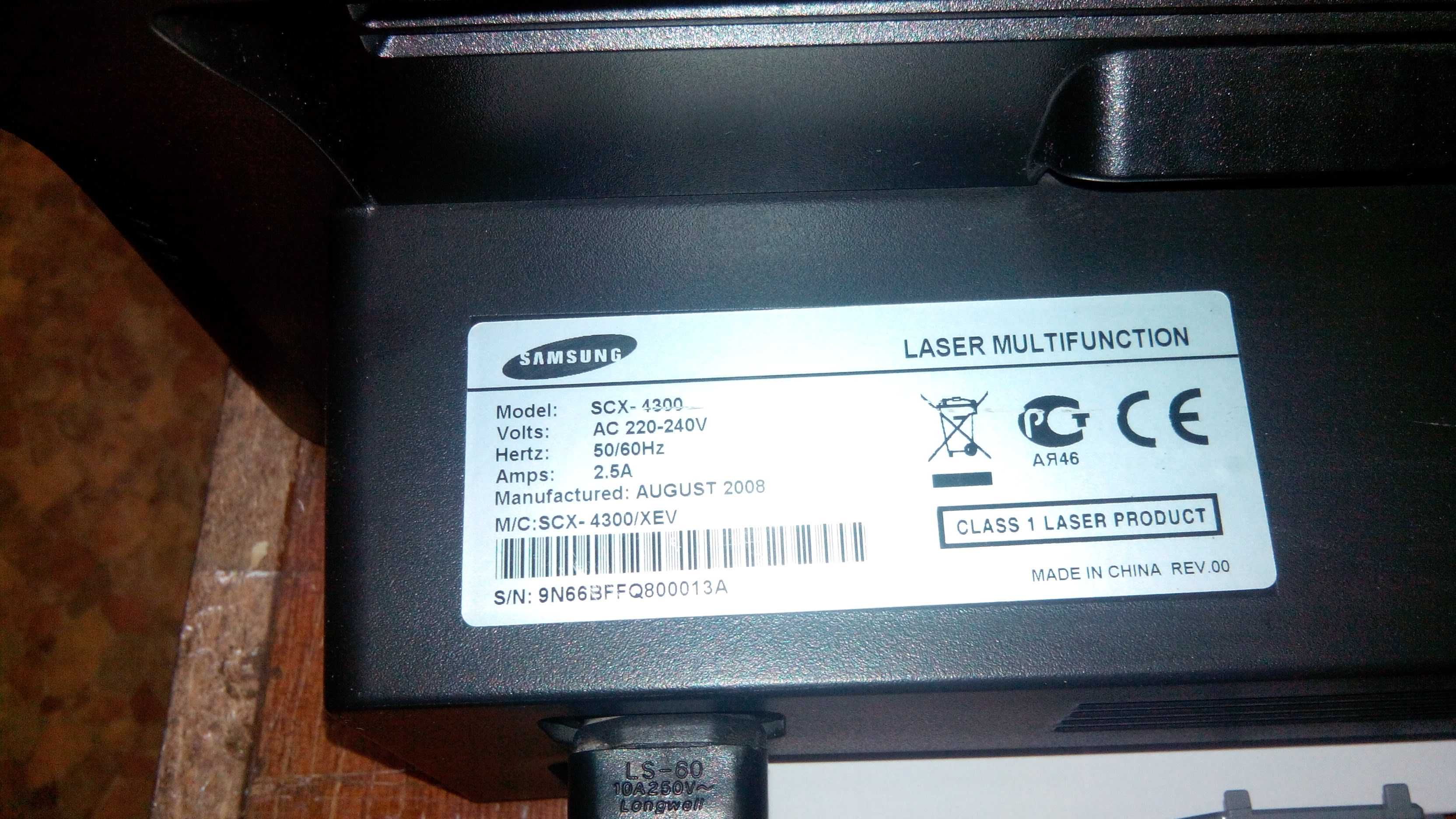 МФУ Samsung SCX 4300. Гарний стан. Заправлений картридж.