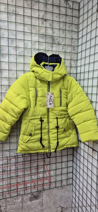 Куртка на девочку