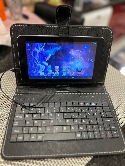 Tablet e-star novo com capa Omega