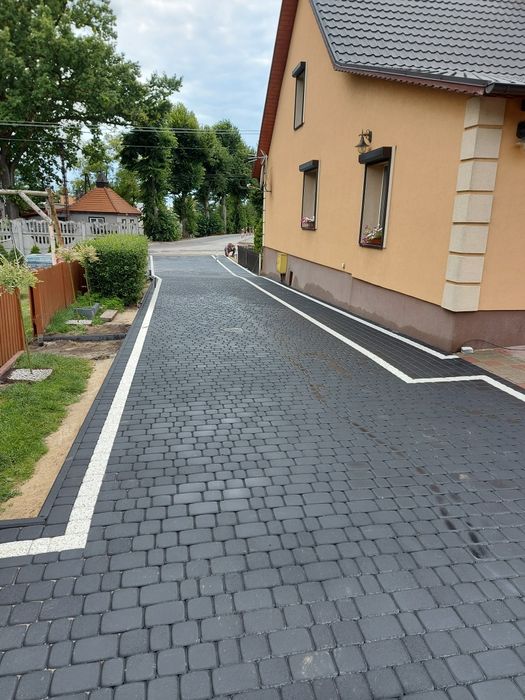 Układanie kostki brukowej Brukarstwo.Kostka brukowa