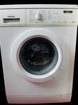 Máquina de Lavar Roupa Siemens WM10E221EE/08 – Como Nova!