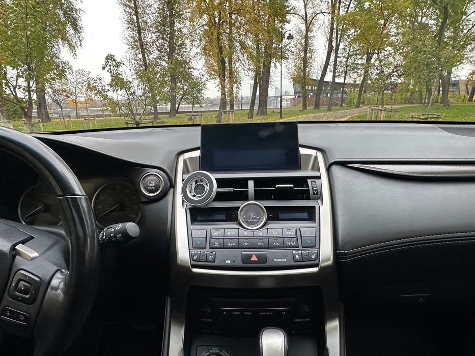 Lexus NX2016t терміновий продаж, тому вартість значно знижена !