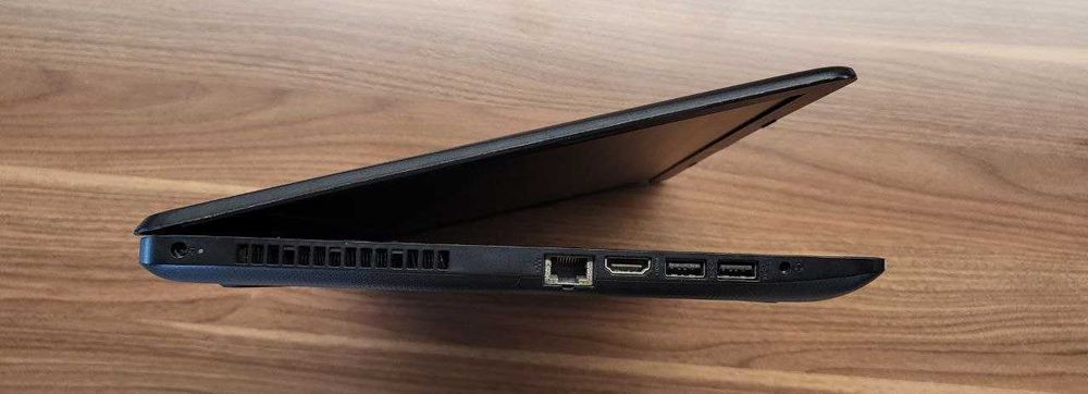 HP 15  (15-bs053ur)
