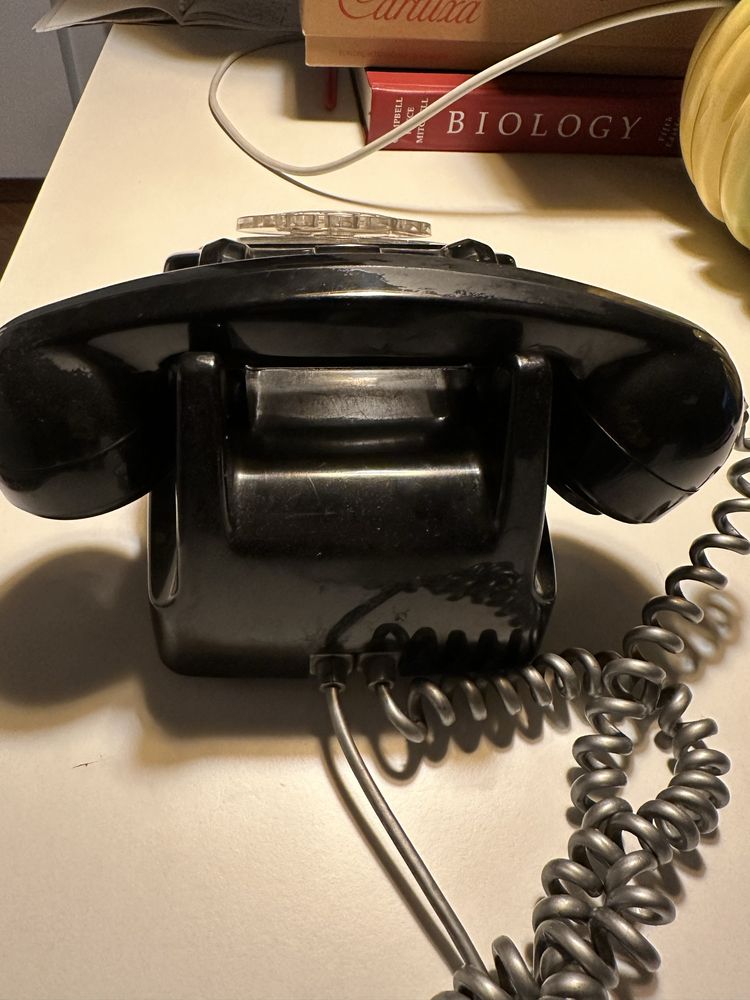 Telefone vintage preto