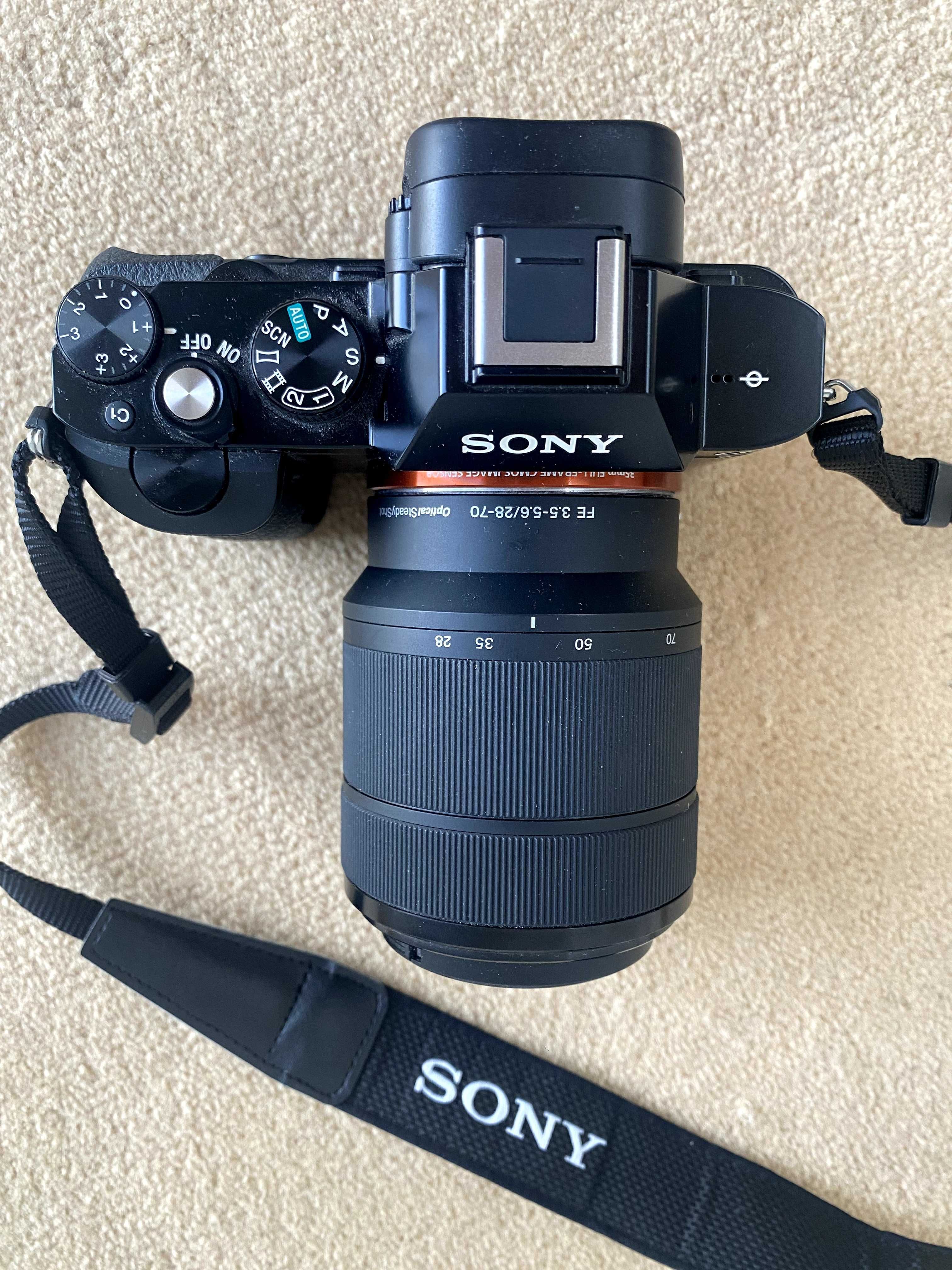 Aparat SONY Alpha A7 z obiektywem FE 3.5-5.6/28-70 OSS