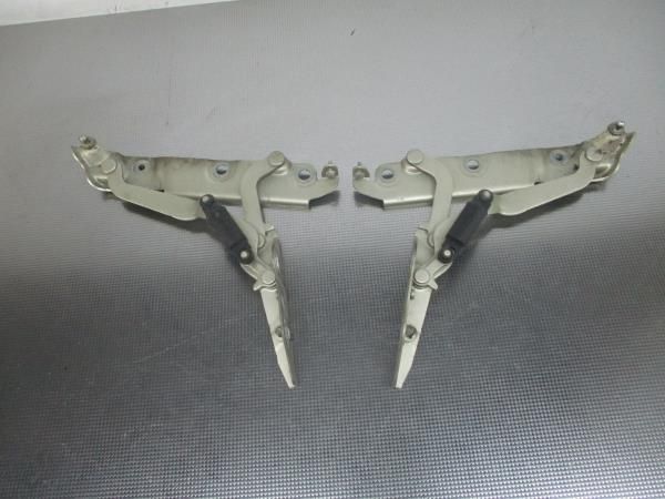 Dobradiça da porta da mala JAGUAR XF (X250)