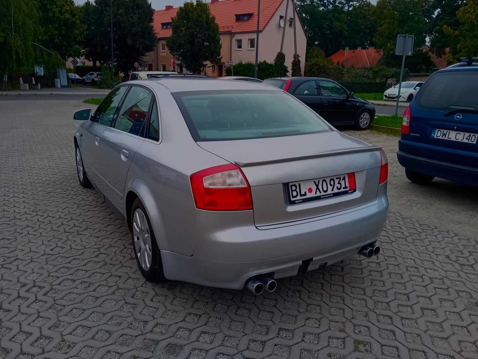 Fajne Audi A4 2.0 B6 Xenony Alu 16  zobacz warto z DE