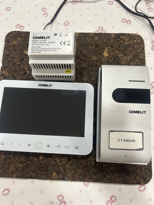 Kit Vídeo Porteiro Monofamiliar COMELIT 7