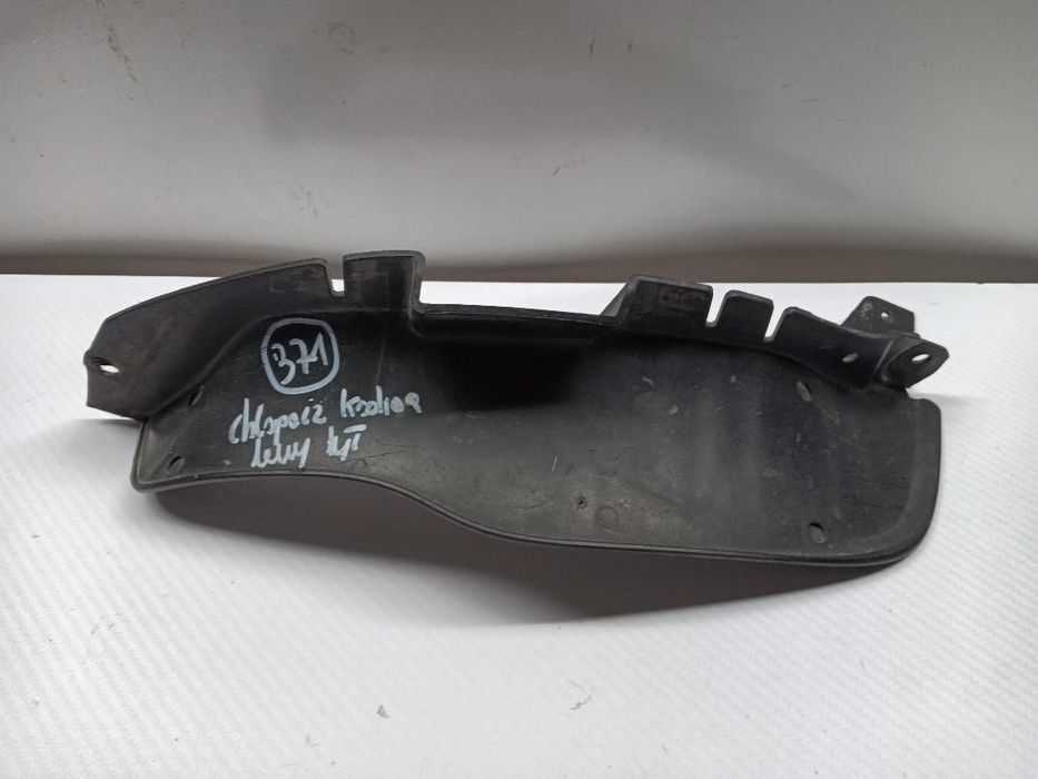 CHLAPACZ TYŁ TYLNY LEWY SKODA KODIAQ 565853887