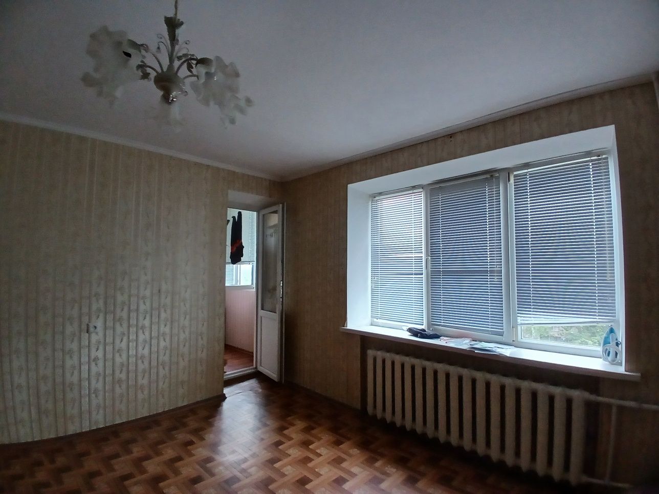 Продаю 2к/к  ост. Мельничная ( работаем  с сертификатами)