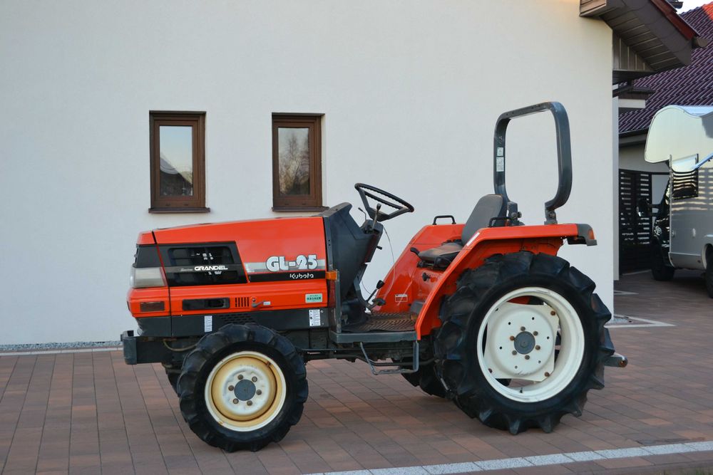 Traktorek japoński mini traktor Yanmar Kubota M japonski