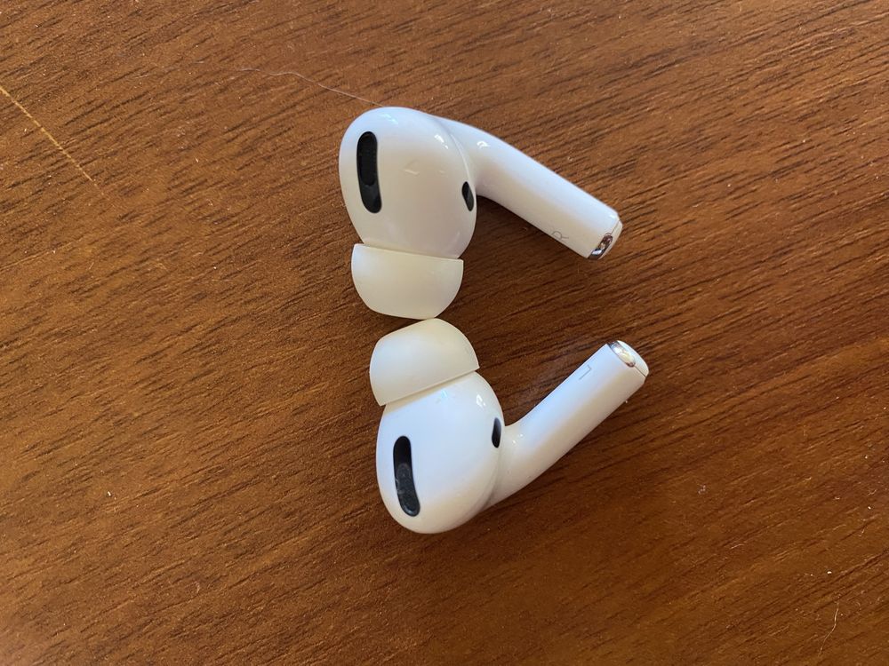 Навушники Airpods