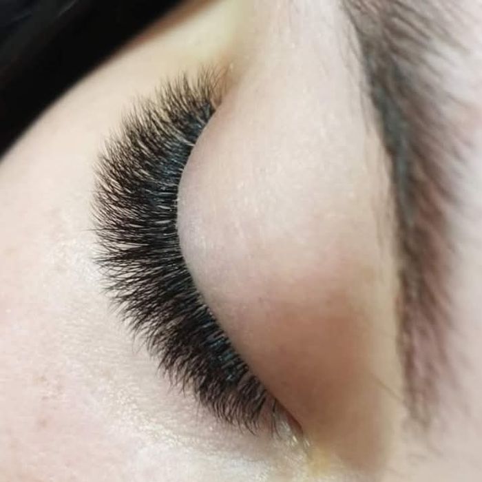 Przedłużanie rzęs wszystkie metody